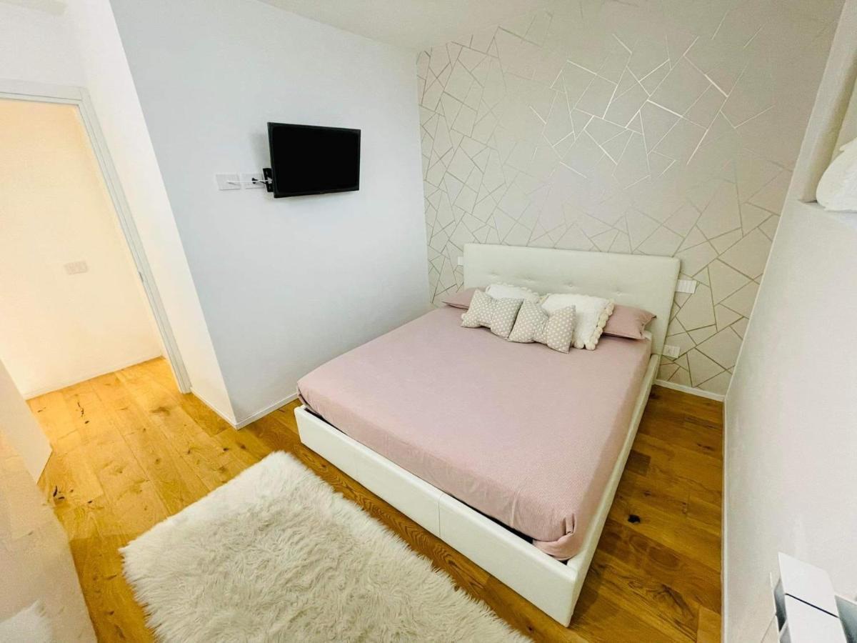 Led House Cadore - Bilocale Zona Milano Centro Exteriör bild